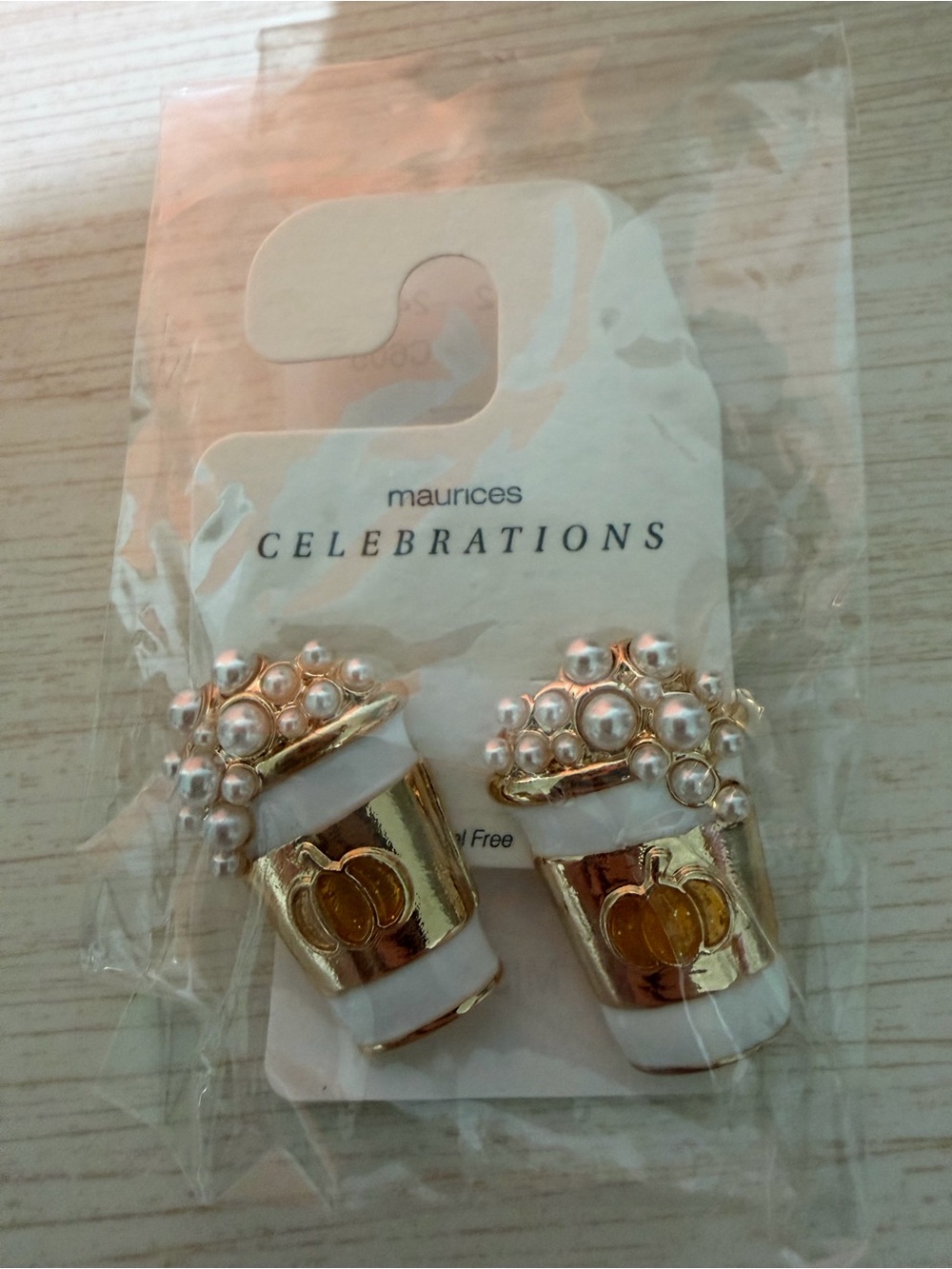 NEW Pumpkin Spice Latte Earrings - Picture 3 of 4